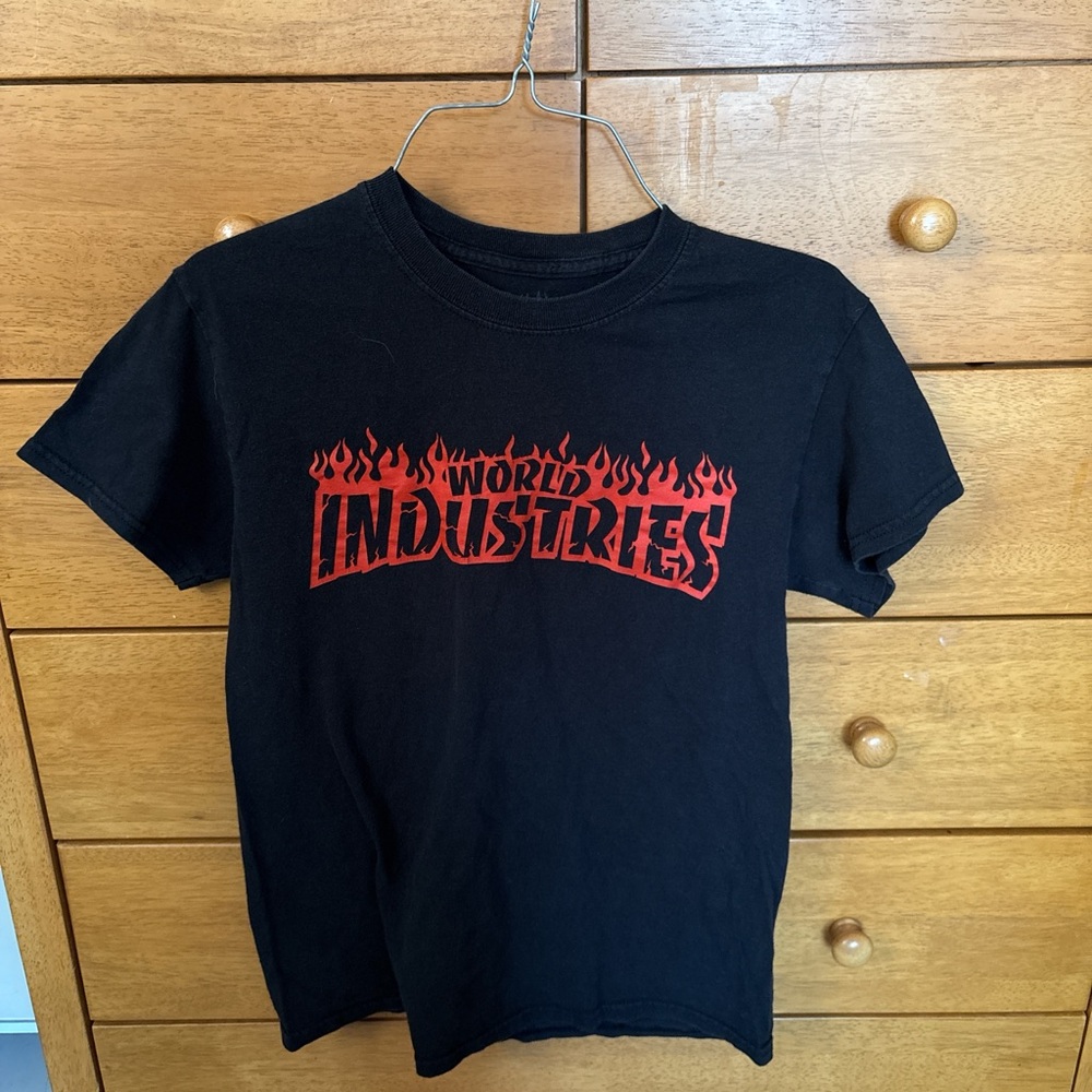 Black “World Industries” T-Shirt